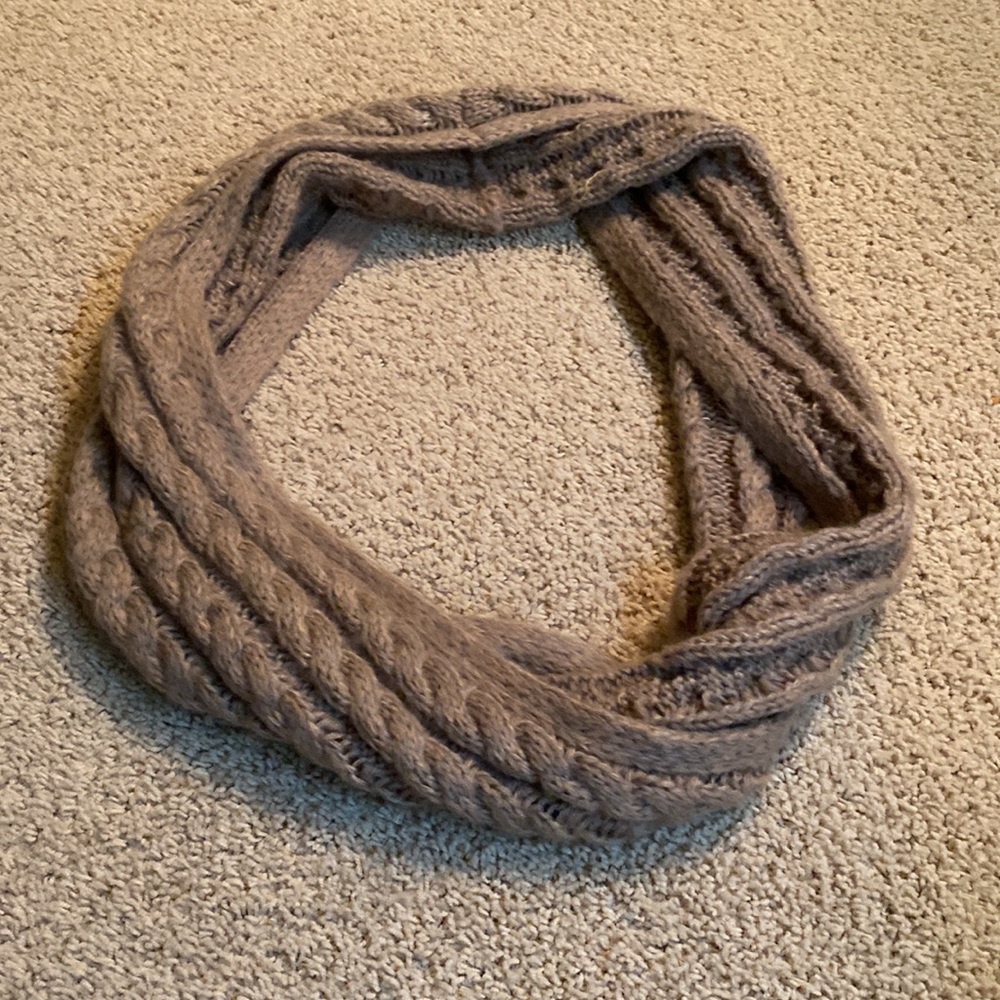 Infinity scarf bundle - Picture 5 of 5
